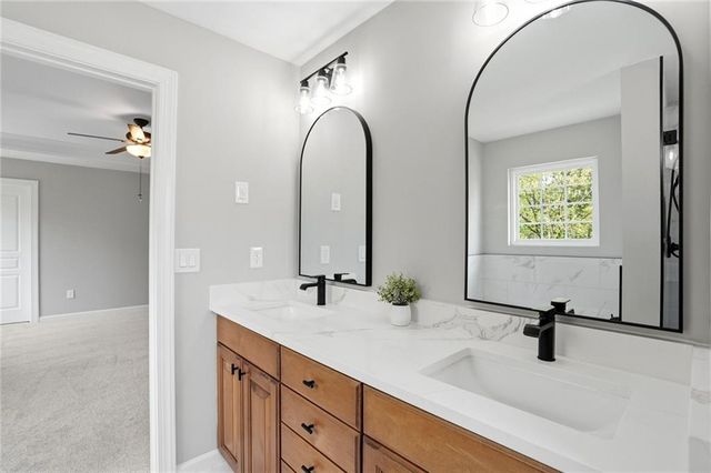 7812 Keepsake Lane, Flowery Branch, GA 30542