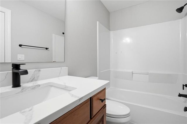 7812 Keepsake Lane, Flowery Branch, GA 30542