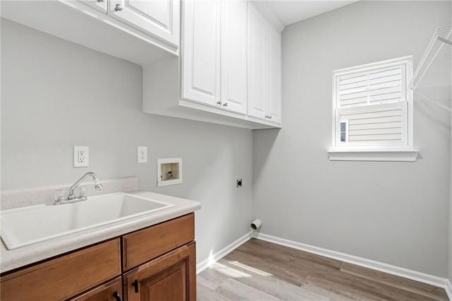 7812 Keepsake Lane, Flowery Branch, GA 30542