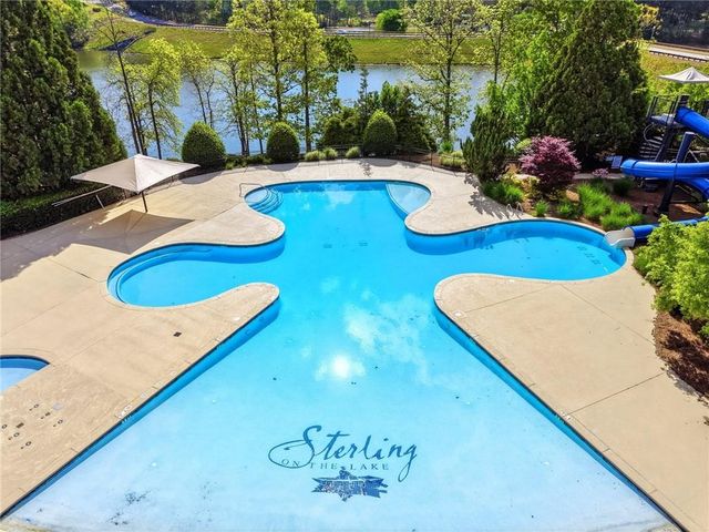 7812 Keepsake Lane, Flowery Branch, GA 30542