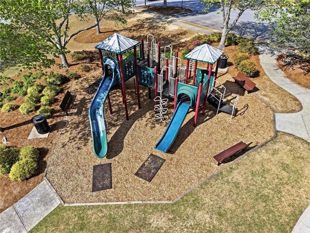 7812 Keepsake Lane, Flowery Branch, GA 30542