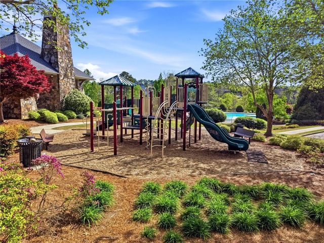 7812 Keepsake Lane, Flowery Branch, GA 30542