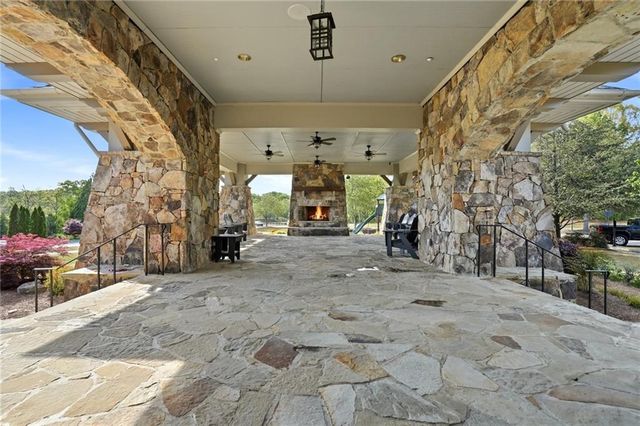 7812 Keepsake Lane, Flowery Branch, GA 30542
