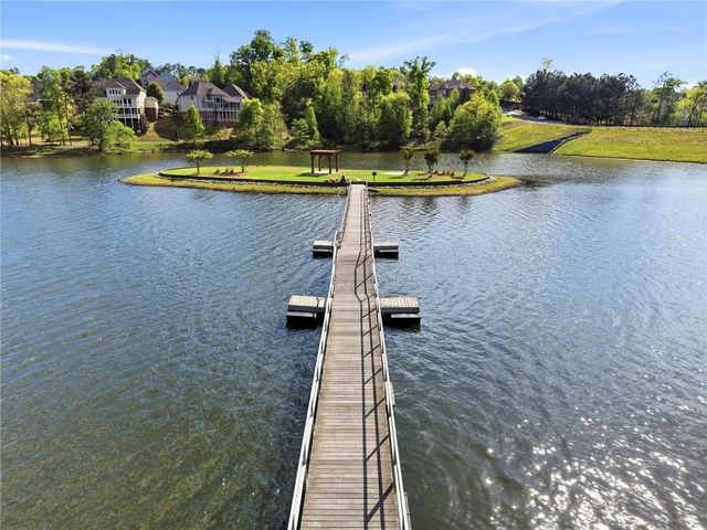 7812 Keepsake Lane, Flowery Branch, GA 30542