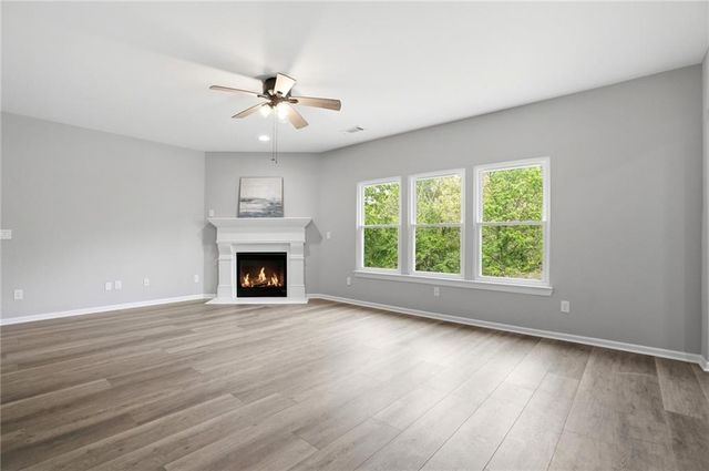 7812 Keepsake Lane, Flowery Branch, GA 30542