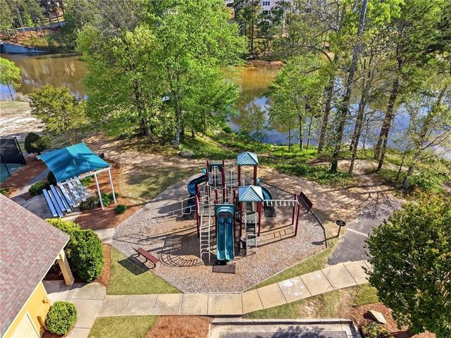 7812 Keepsake Lane, Flowery Branch, GA 30542