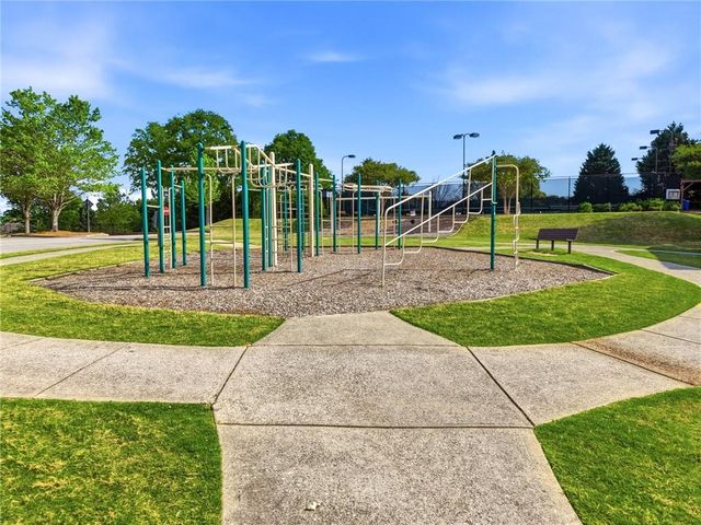 7812 Keepsake Lane, Flowery Branch, GA 30542