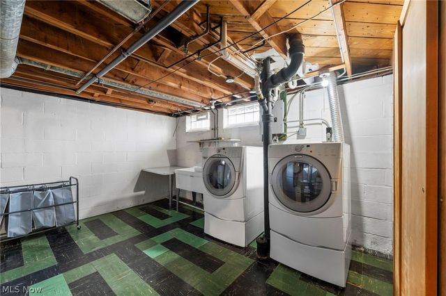 11120 Sharon Drive, Parma, OH 44130