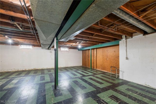 11120 Sharon Drive, Parma, OH 44130