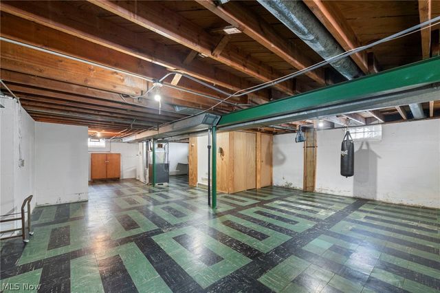 11120 Sharon Drive, Parma, OH 44130