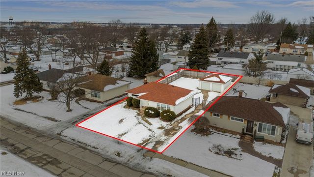 11120 Sharon Drive, Parma, OH 44130