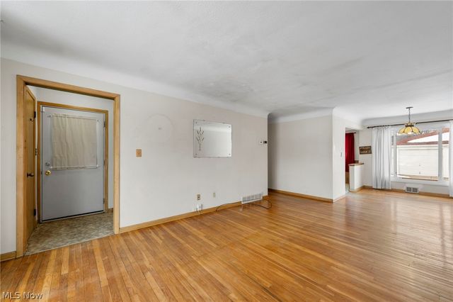 11120 Sharon Drive, Parma, OH 44130