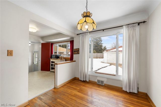 11120 Sharon Drive, Parma, OH 44130