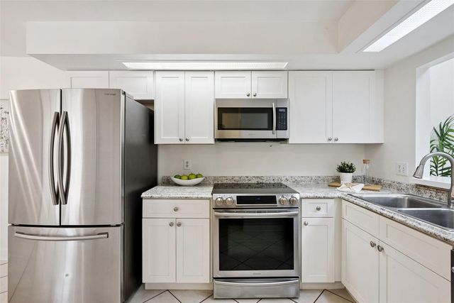 410 POPLAR COURT, Maitland, FL 32751