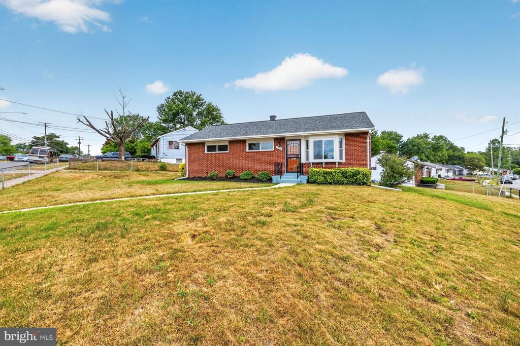 7408 MASON ST, District Heights, MD 20747