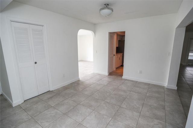 326 WHERLEY AVENUE SE, Port Charlotte, FL 33952