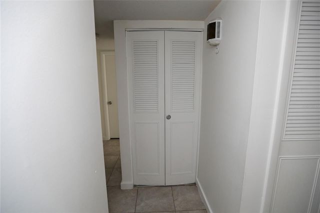 326 WHERLEY AVENUE SE, Port Charlotte, FL 33952