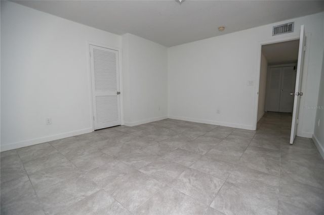 326 WHERLEY AVENUE SE, Port Charlotte, FL 33952
