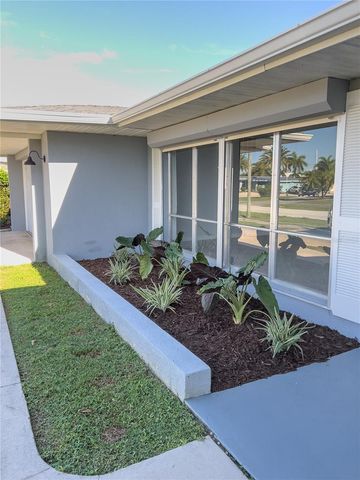 326 WHERLEY AVENUE SE, Port Charlotte, FL 33952