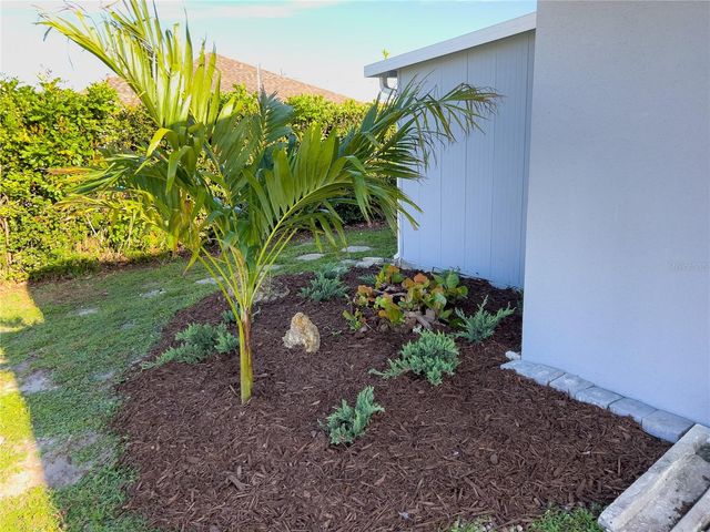 326 WHERLEY AVENUE SE, Port Charlotte, FL 33952