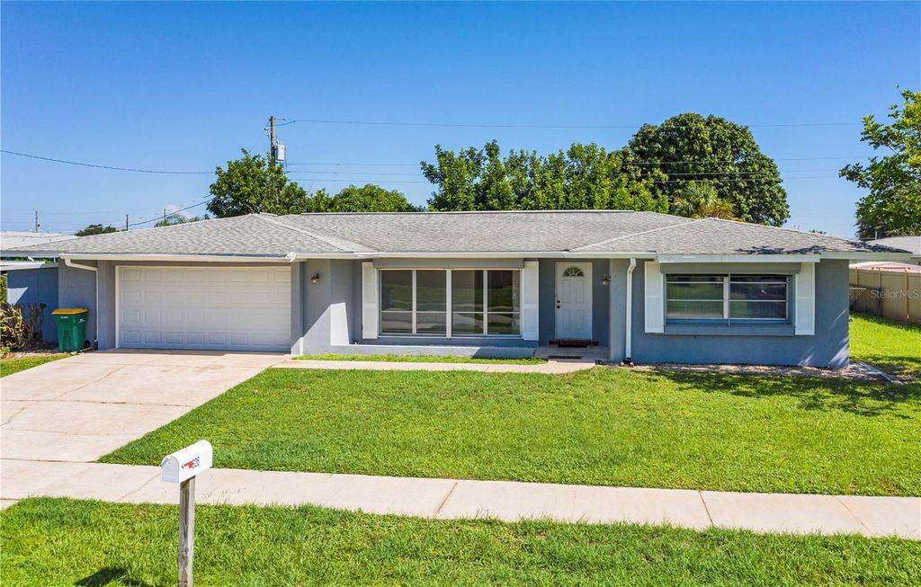 326 WHERLEY AVENUE SE, Port Charlotte, FL 33952
