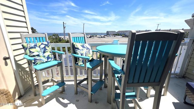 438 E Bay Avenue 15, Barnegat, NJ 08005