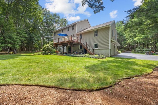 37 Malbone St, Lakeville, MA 02347