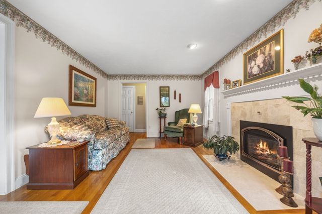 37 Malbone St, Lakeville, MA 02347
