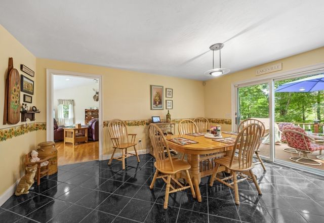 37 Malbone St, Lakeville, MA 02347