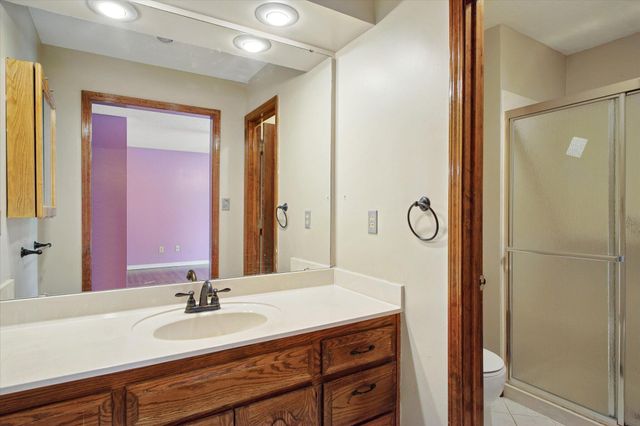 3055 S Oak Avenue, Springfield, MO 65804