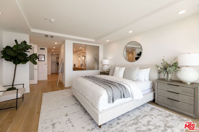 17325 Castellammare Drive 401, Pacific Palisades (los Angeles), CA 90272