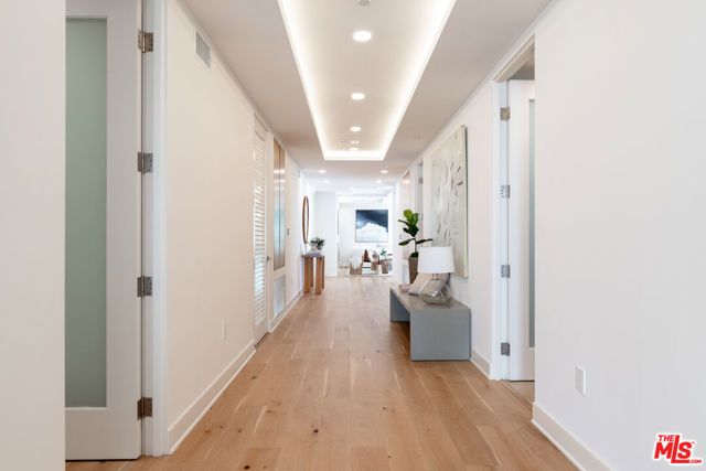 17325 Castellammare Drive 401, Pacific Palisades (los Angeles), CA 90272