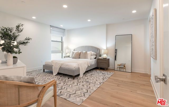 17325 Castellammare Drive 401, Pacific Palisades (los Angeles), CA 90272