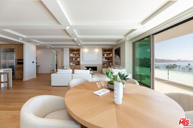 17325 Castellammare Drive 401, Pacific Palisades (los Angeles), CA 90272