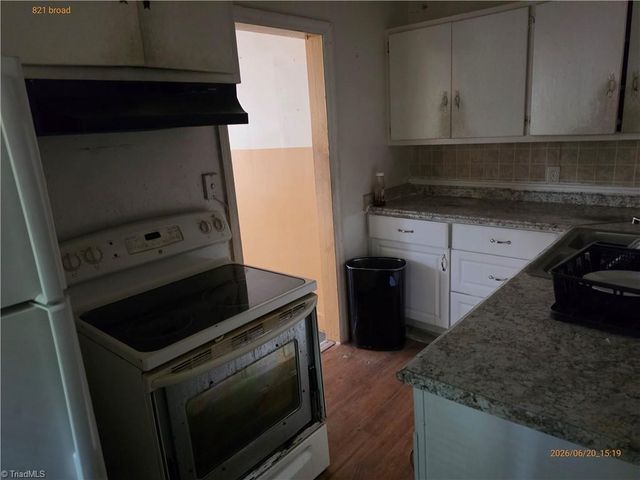 821 Broad Avenue, Greensboro, NC 27406