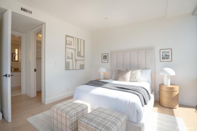 611 Washington Street 2505, San Francisco, CA 94111