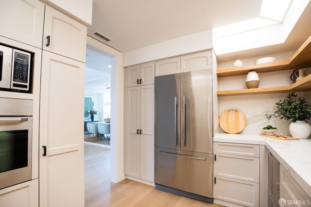 611 Washington Street 2505, San Francisco, CA 94111