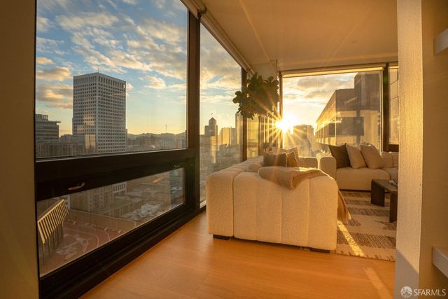 611 Washington Street 2505, San Francisco, CA 94111