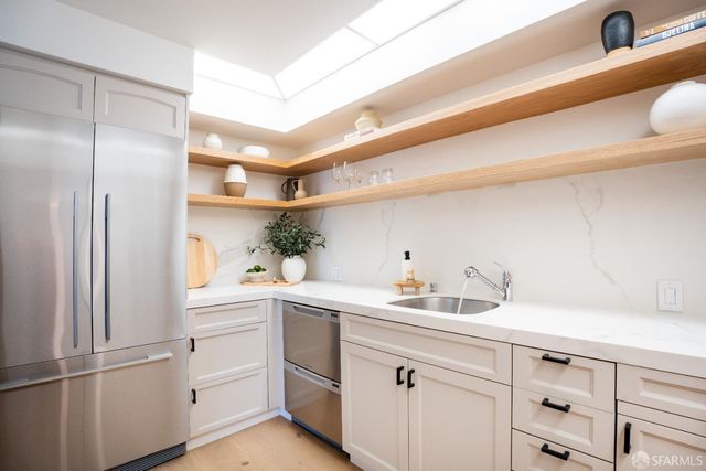 611 Washington Street 2505, San Francisco, CA 94111