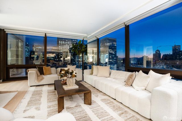 611 Washington Street 2505, San Francisco, CA 94111