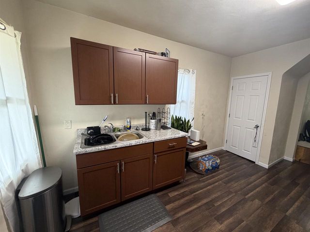 852 9th Street, Beloit, WI 53511
