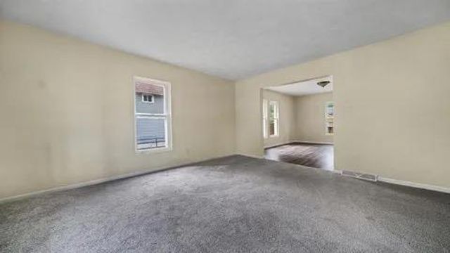 852 9th Street, Beloit, WI 53511