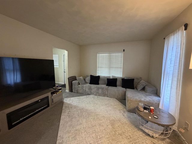 852 9th Street, Beloit, WI 53511