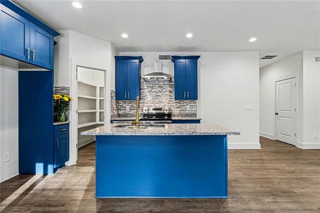 2127 Nichols Lane, Decatur, GA 30032