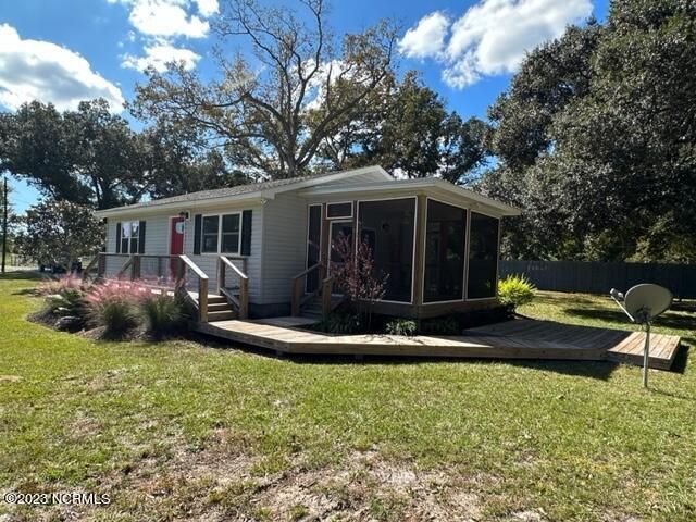 1520 Hickman Road NW, Calabash, NC 28467