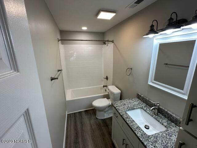 1520 Hickman Road NW, Calabash, NC 28467