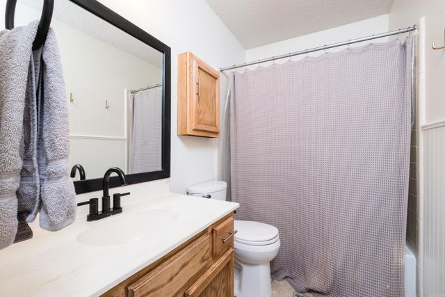 2300 Maple Ridge Rd Road, Little Rock, AR 72211