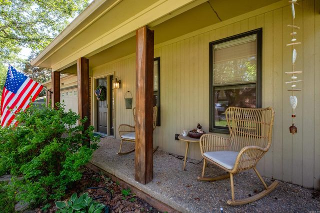 2300 Maple Ridge Rd Road, Little Rock, AR 72211