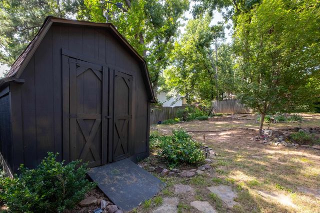 2300 Maple Ridge Rd Road, Little Rock, AR 72211