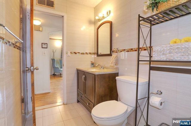 27 Joseph Street, Moonachie, NJ 07074